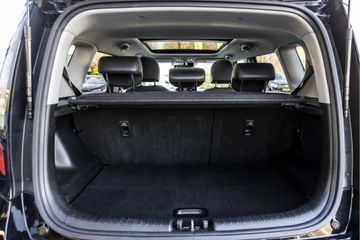 Voertuigafbeelding 12