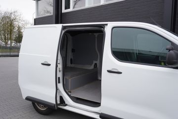 Voertuigafbeelding 8