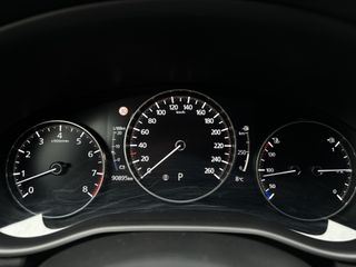 Voertuigafbeelding 12