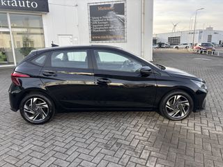 Voertuigafbeelding 9