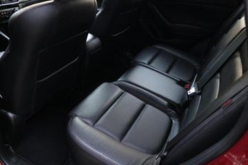 Voertuigafbeelding 15