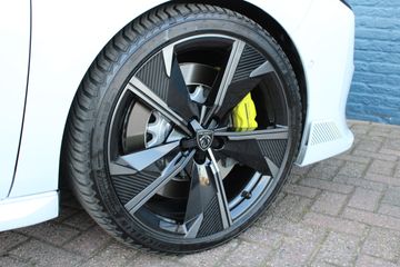 Voertuigafbeelding 9