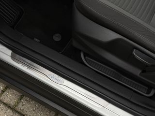 Voertuigafbeelding 34