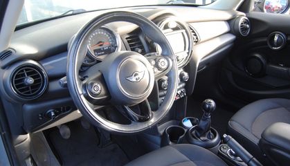 Voertuigafbeelding 14