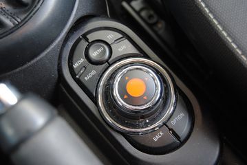 Voertuigafbeelding 21