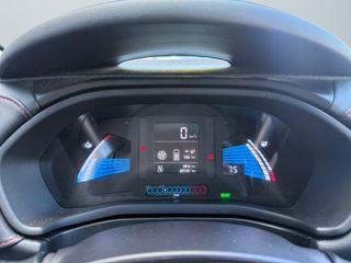 Voertuigafbeelding 16