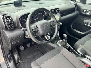 Voertuigafbeelding 11