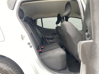 Voertuigafbeelding 19