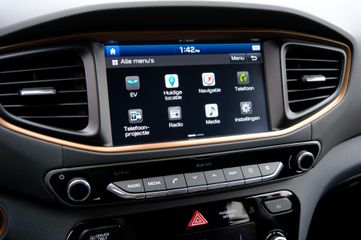 Voertuigafbeelding 16