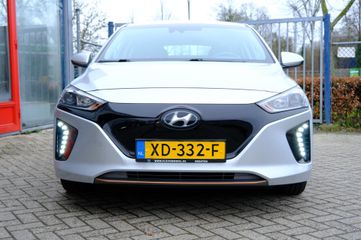 Voertuigafbeelding 6