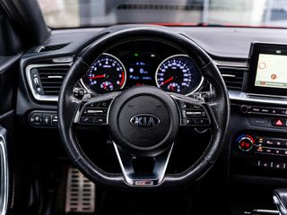 Voertuigafbeelding 8