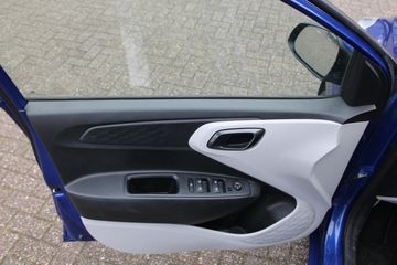 Voertuigafbeelding 7