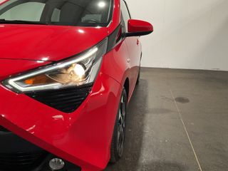 Voertuigafbeelding 8