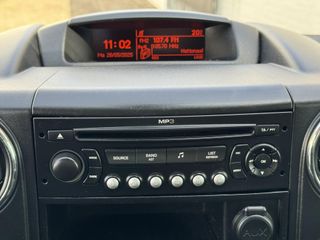 Voertuigafbeelding 6