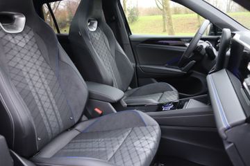 Voertuigafbeelding 10