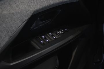 Voertuigafbeelding 24