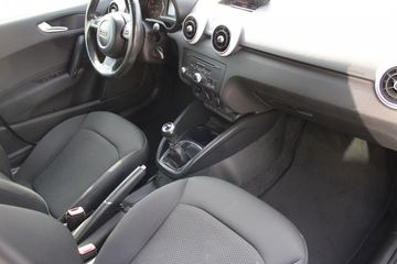 Voertuigafbeelding 13