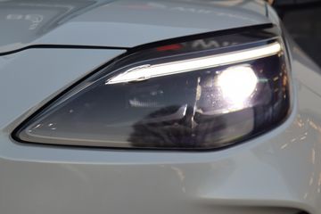 Voertuigafbeelding 38