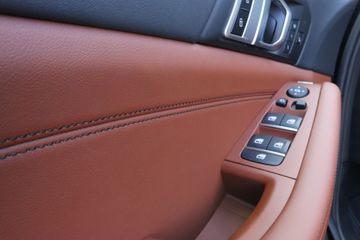 Voertuigafbeelding 16