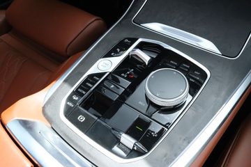 Voertuigafbeelding 21