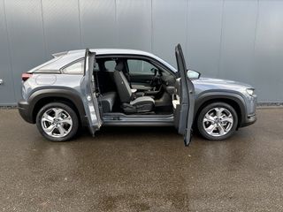 Voertuigafbeelding 10