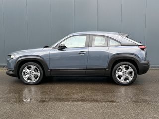 Voertuigafbeelding 8