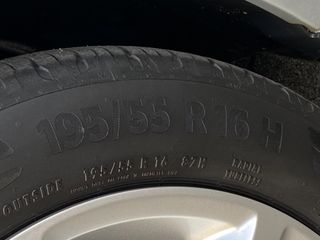 Voertuigafbeelding 17