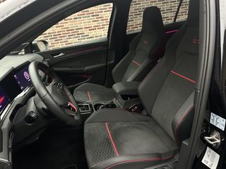 Voertuigafbeelding 17