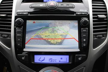 Voertuigafbeelding 12