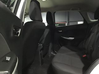 Voertuigafbeelding 25