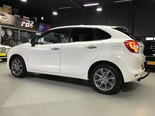 Voertuigafbeelding 3