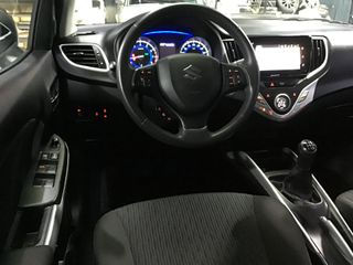 Voertuigafbeelding 32