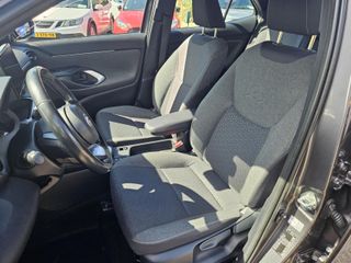 Voertuigafbeelding 5