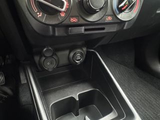 Voertuigafbeelding 18