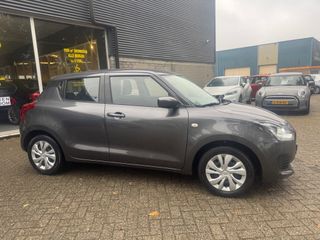 Voertuigafbeelding 4