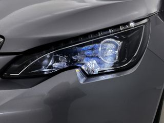 Voertuigafbeelding 10