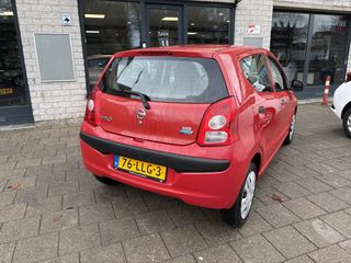 Voertuigafbeelding 3