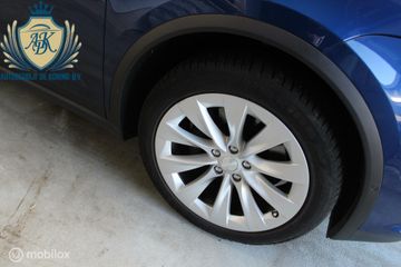 Voertuigafbeelding 13