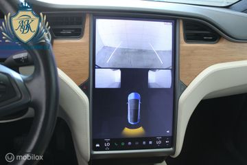 Voertuigafbeelding 8