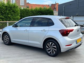 Voertuigafbeelding 8