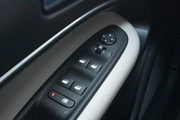 Voertuigafbeelding 21