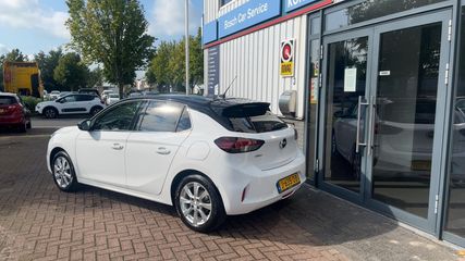 Voertuigafbeelding 4