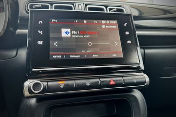 Voertuigafbeelding 17