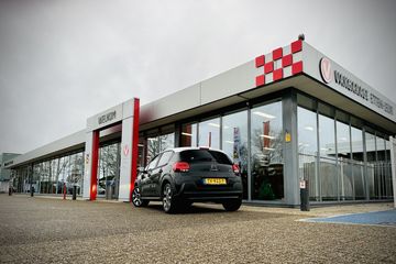 Voertuigafbeelding 7