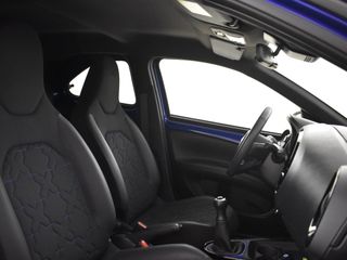 Voertuigafbeelding 2