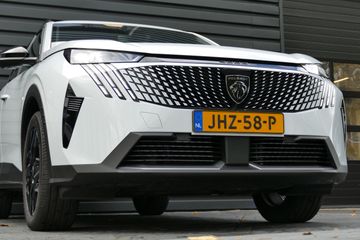 Voertuigafbeelding 8