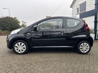 Voertuigafbeelding 16