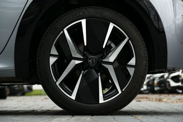 Voertuigafbeelding 10