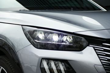 Voertuigafbeelding 9