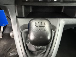 Voertuigafbeelding 37